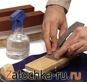 Заточка ножей для рубанка в Москве 